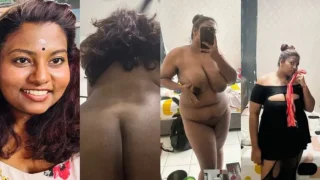 Tamil Cute Busty Girl Shows Boobs